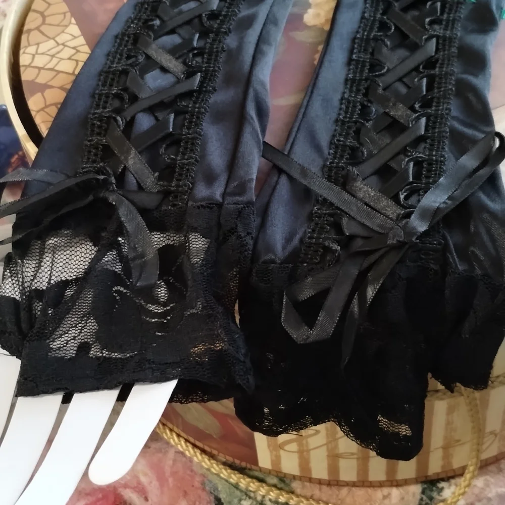 Gloves